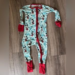 Baby Boy Little Sleepies Pajamas - Mickey Mouse Christmas Size 12-18 months
